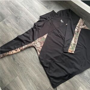 Browning 100% polyester men’s 2XL zip up outdoor camo hunting jacket.